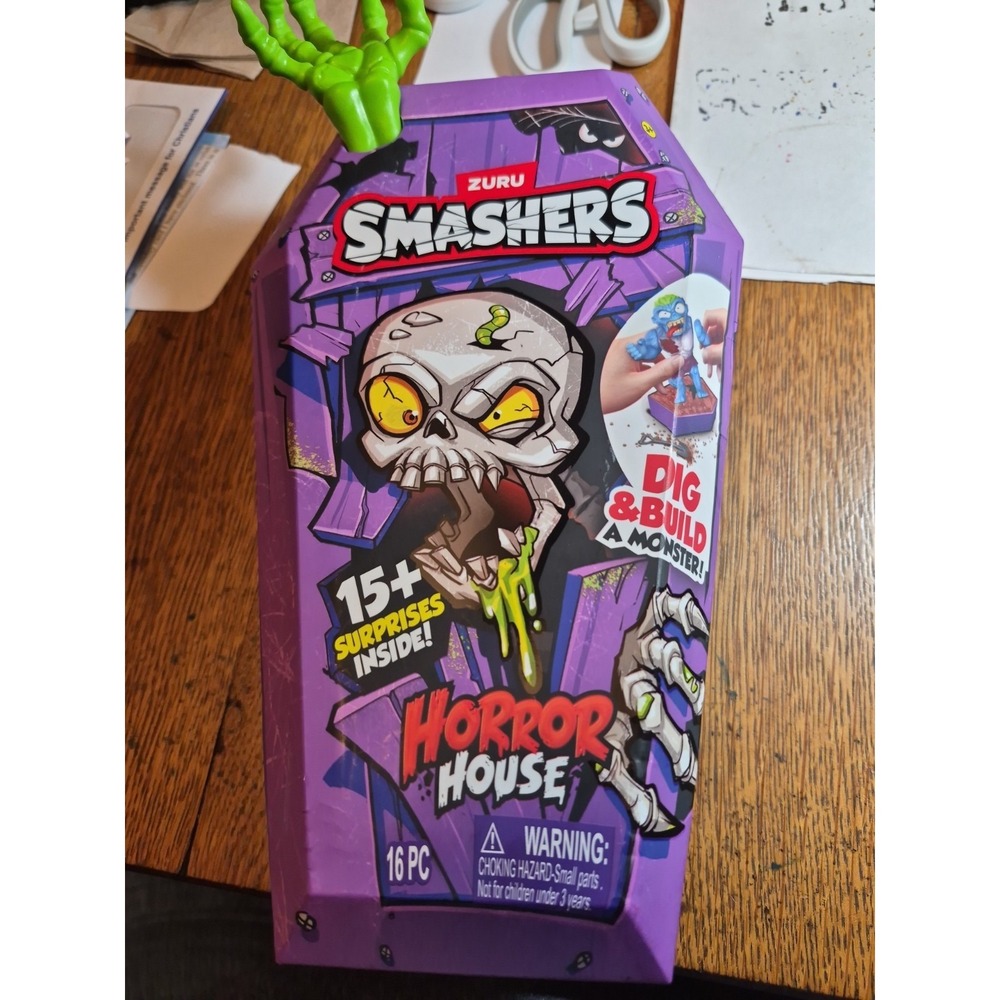 Zuru Smashers Horror House 15+ Surprises Inside Dig & Build A Monster